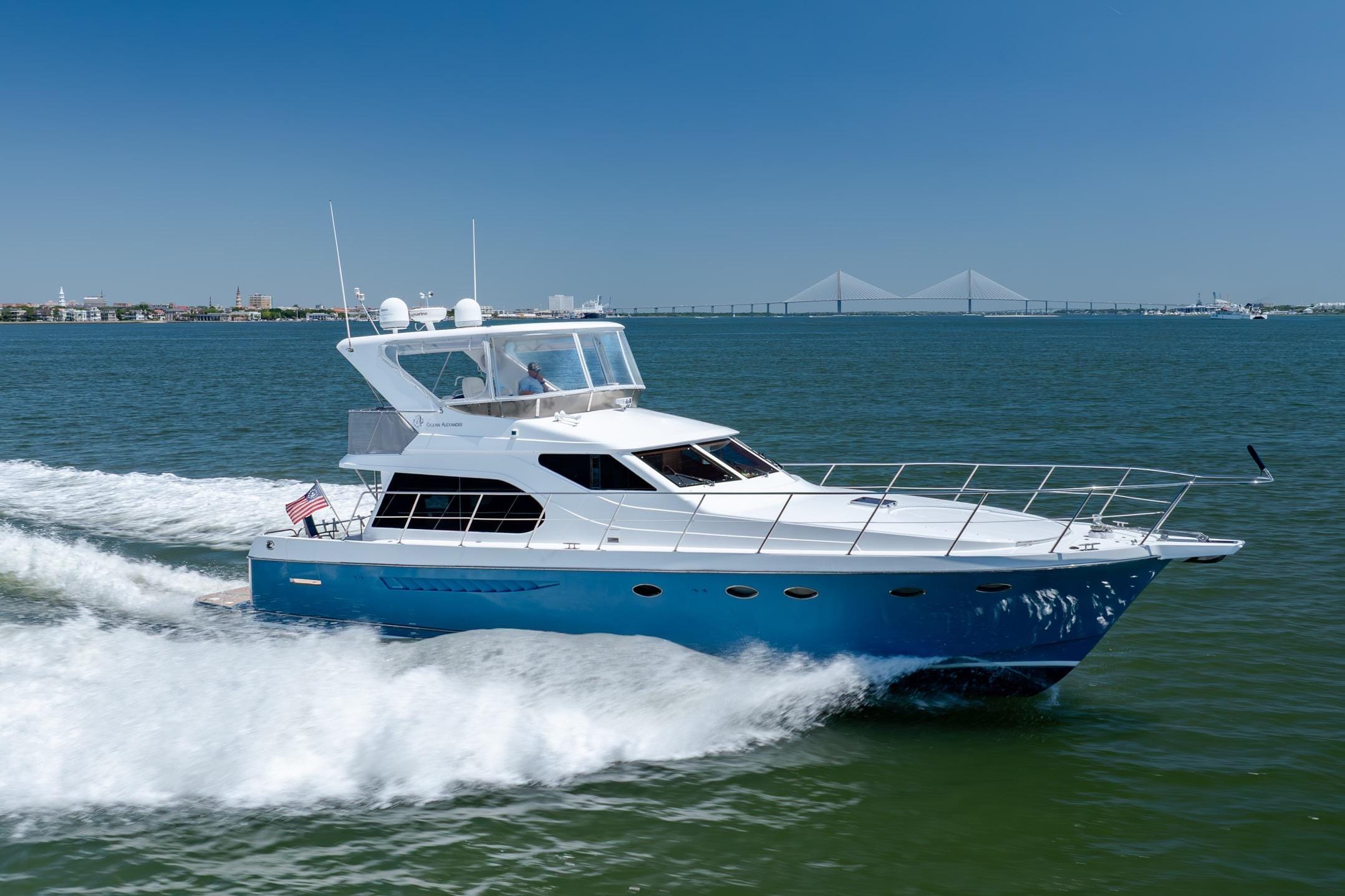 2005 Ocean Alexander 52 Sedan