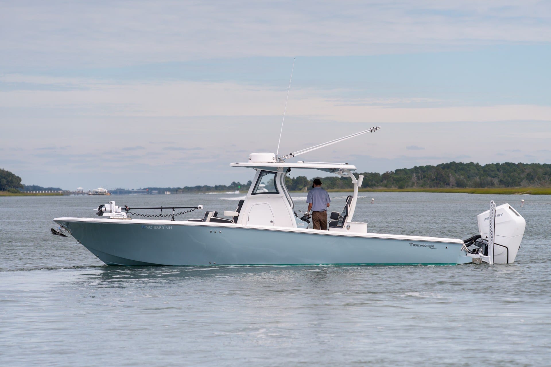 2025 Tidewater 3100 Carolina Bay