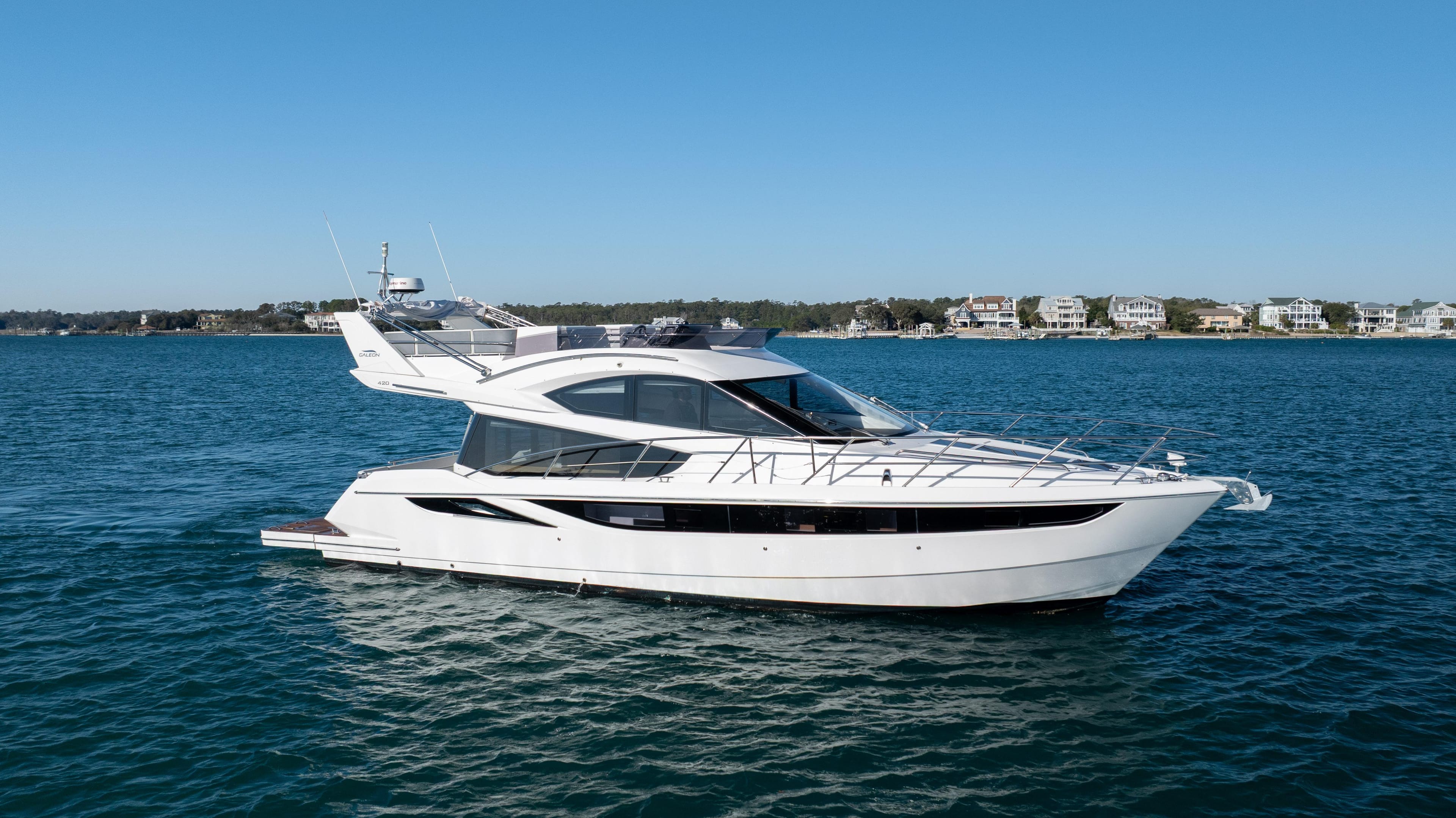 2018 Galeon 420 Fly
